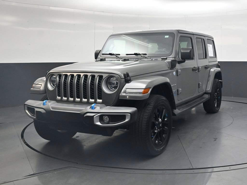 Used 2022 Jeep Wrangler Unlimited Sahara AWD/4WD image 12