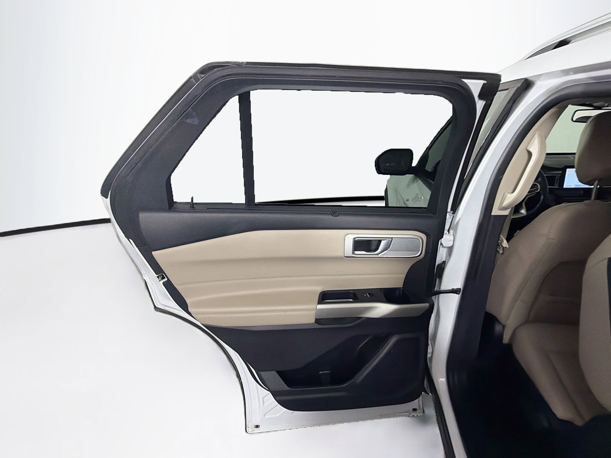 Used 2022 Ford Explorer Limited RWD image 26