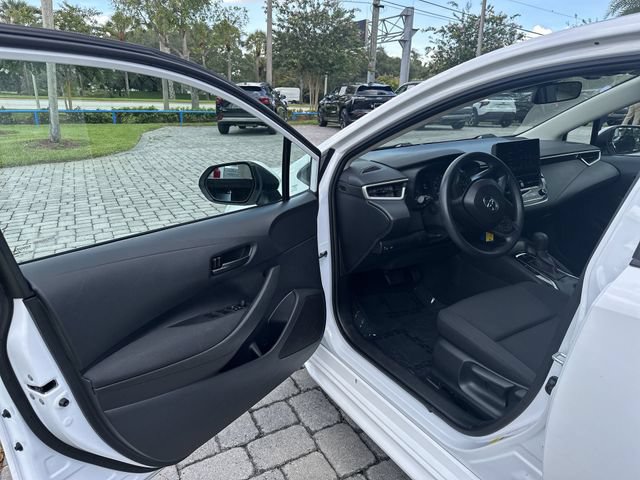 Used 2024 Toyota Corolla LE FWD image 22