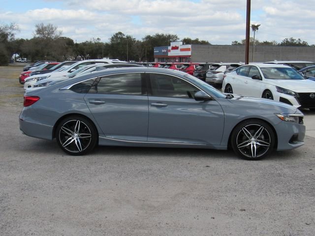 Used 2021 Honda Accord Touring image 2