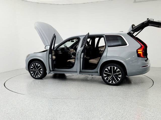 New 2025 Volvo XC90 T8 Core w/ Protection Package Premier image 12