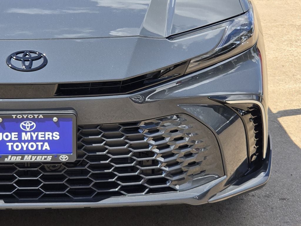 New 2026 Toyota Camry XSE FWD image 4