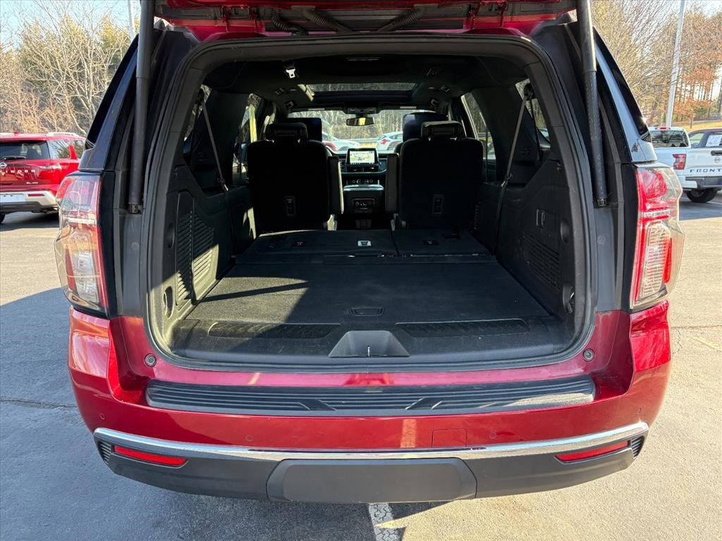 Used 2021 Chevrolet Suburban LT w/ Rear Media and Nav Package image 25