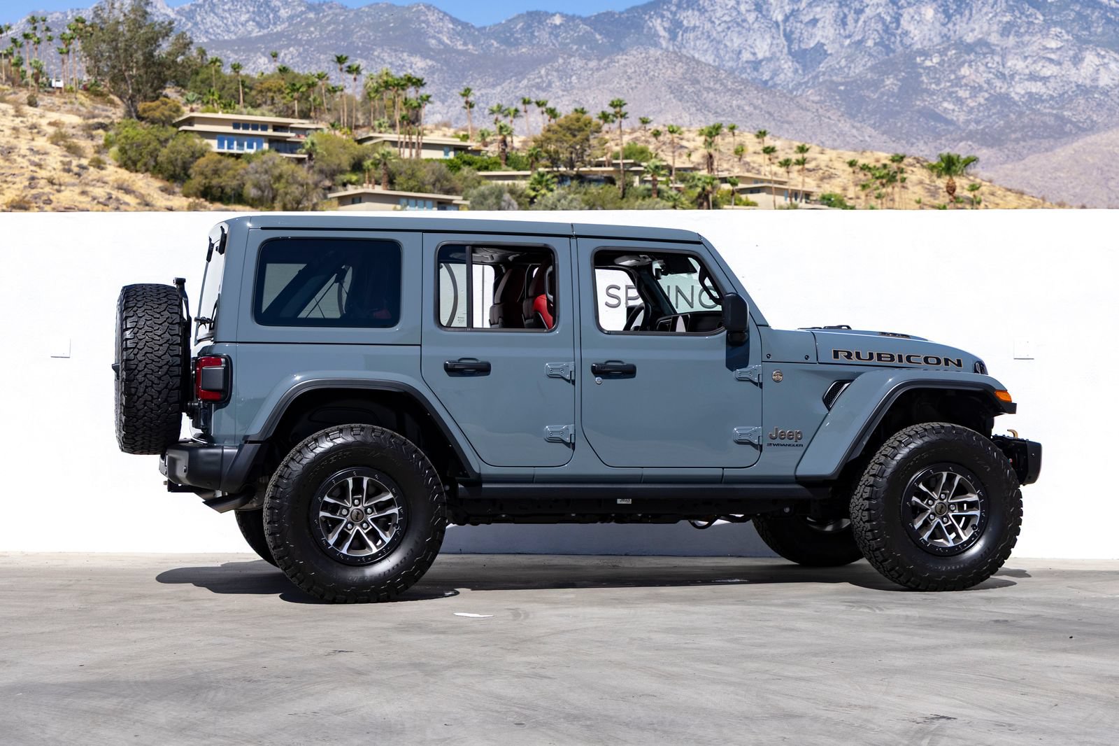 Used 2024 Jeep Wrangler Unlimited Rubicon 392 AWD/4WD image 5