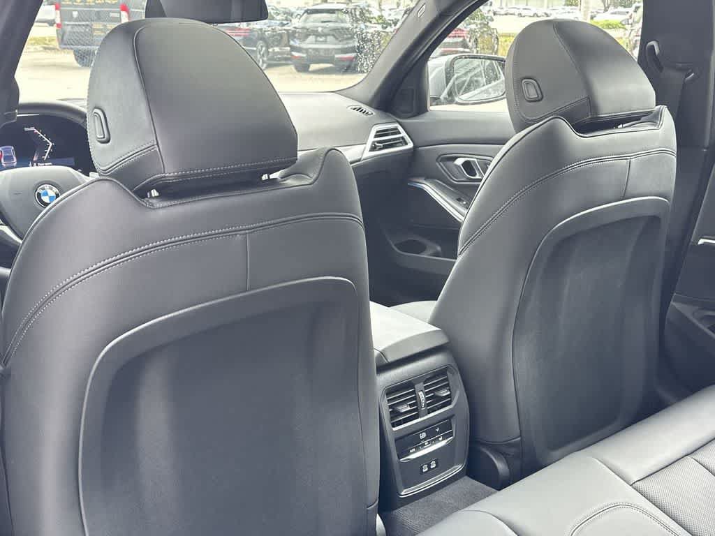 Used 2025 BMW 330i xDrive Sedan w/ Convenience Package AWD/4WD image 23