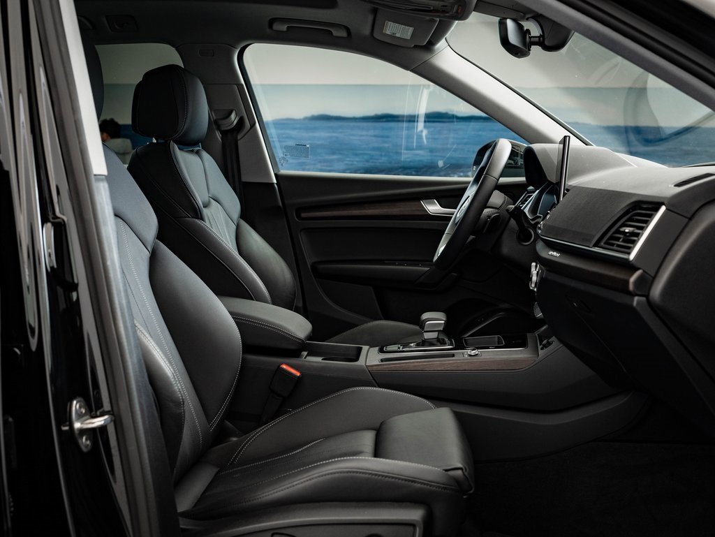 Used 2024 Audi Q5 e Premium image 26