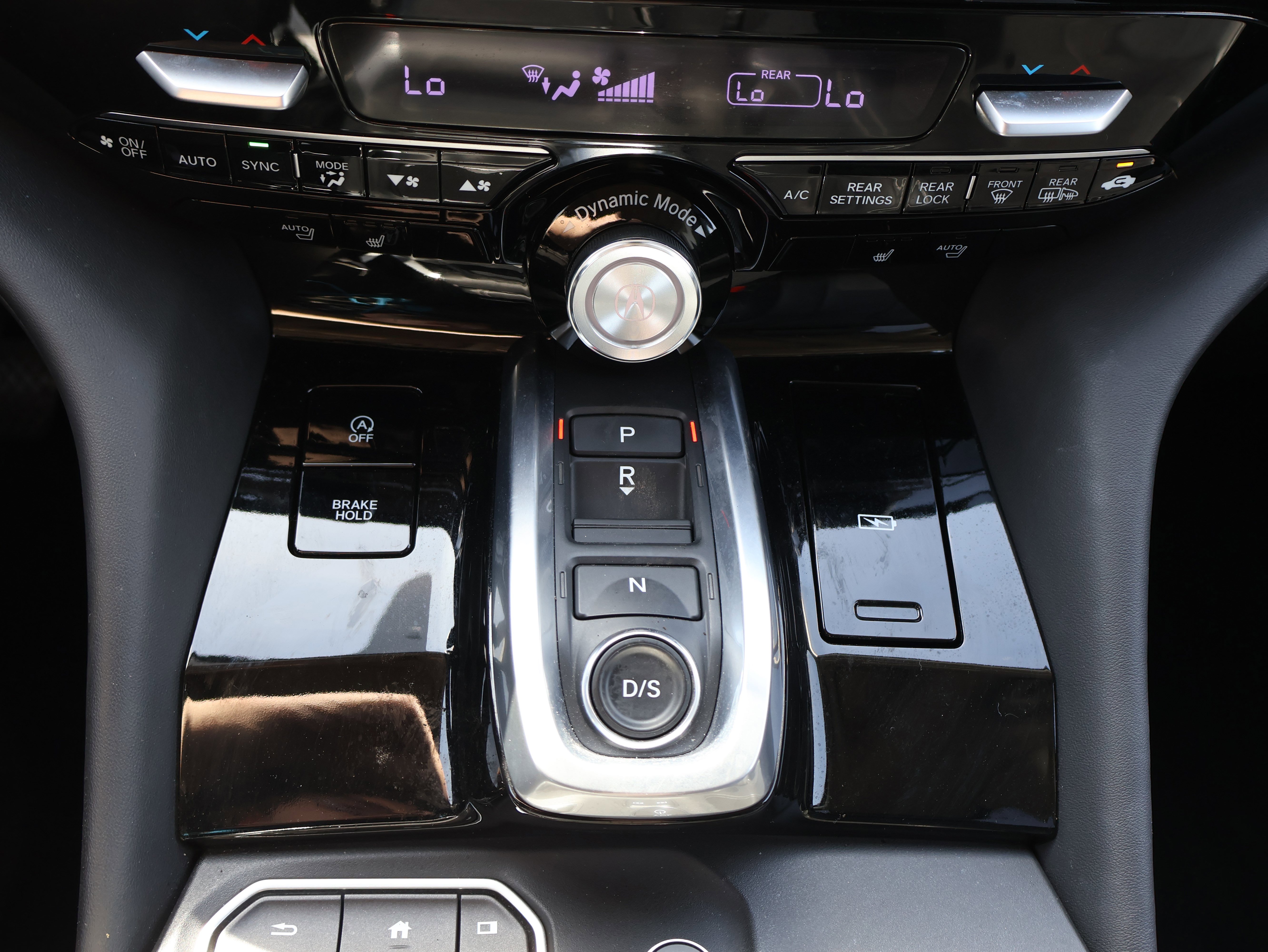 Used 2023 Acura MDX SH-AWD w/ Technology Package image 31