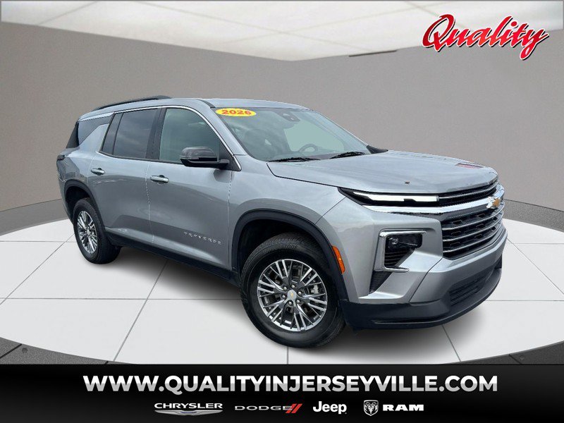 Used 2026 Chevrolet Traverse LT