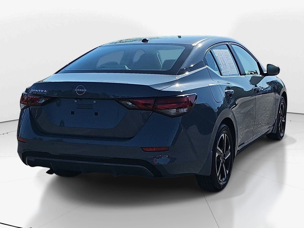 Used 2025 Nissan Sentra SV w/ All-Weather Package image 5