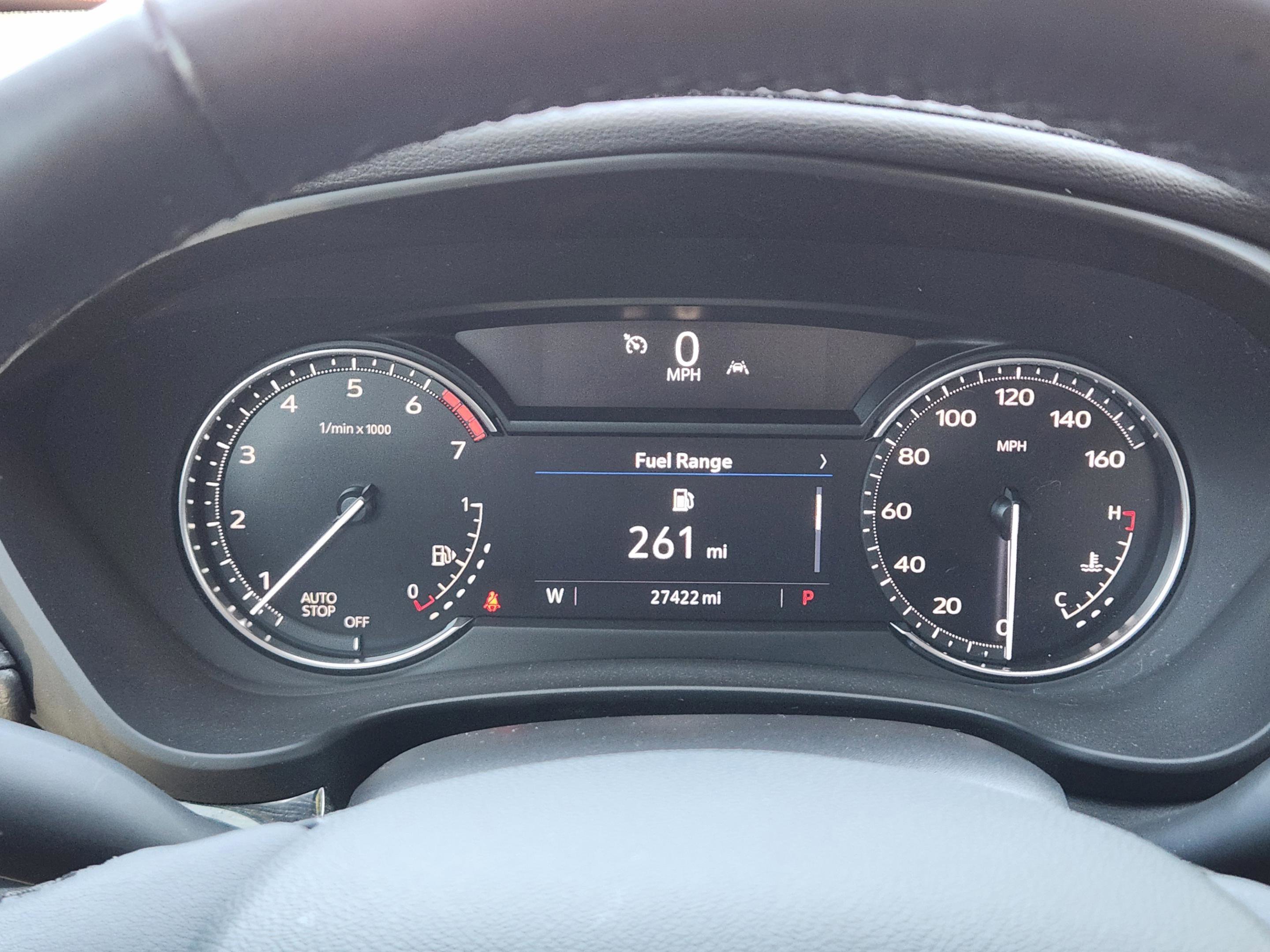 Used 2023 Cadillac XT4 Premium Luxury w/ Cold Weather Package FWD image 9