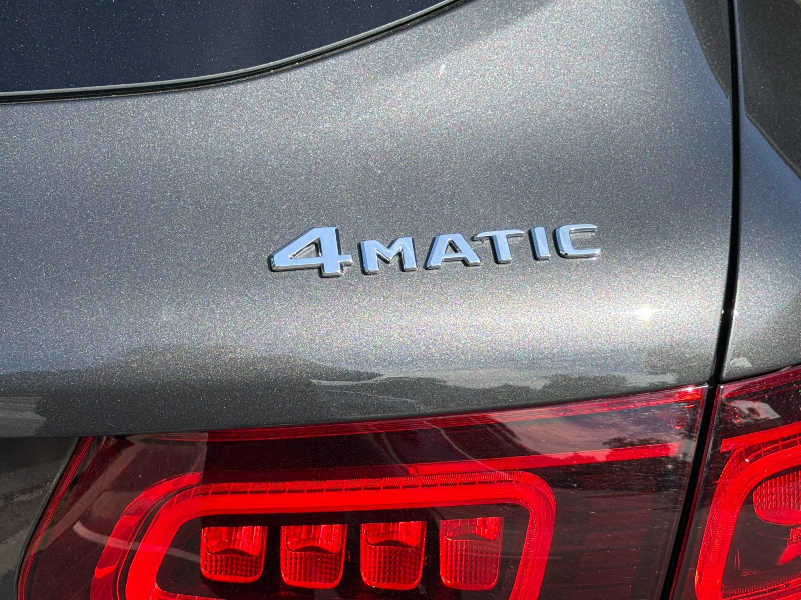 Used 2021 Mercedes-Benz GLC 300 4MATIC image 24