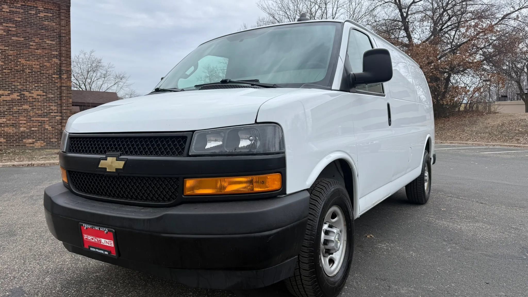 Used 2021 Chevrolet Express 2500 image 15