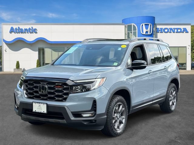 Certified 2024 Honda Passport TrailSport image 2