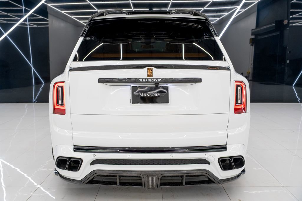 Used 2024 Rolls-Royce Cullinan image 21