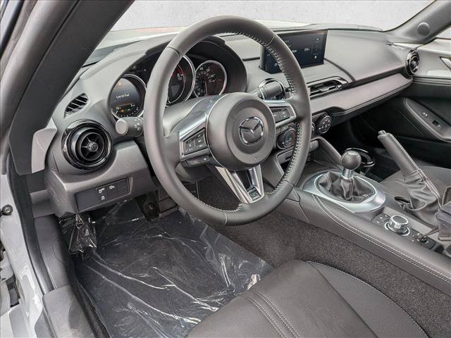 New 2026 MAZDA MX-5 Miata Club w/ Weather Package RWD image 3