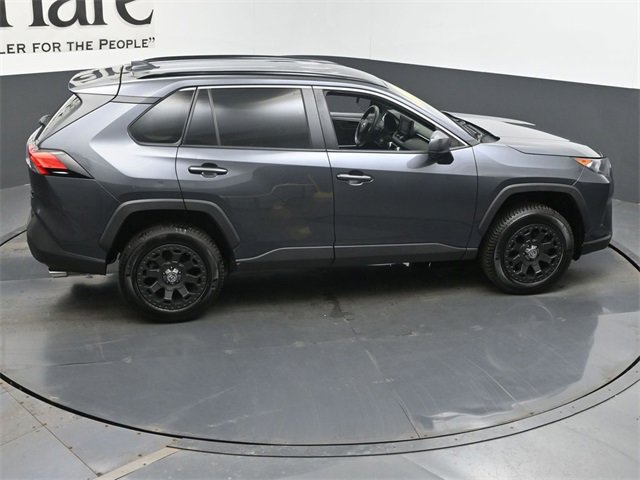 Used 2019 Toyota RAV4 LE image 38