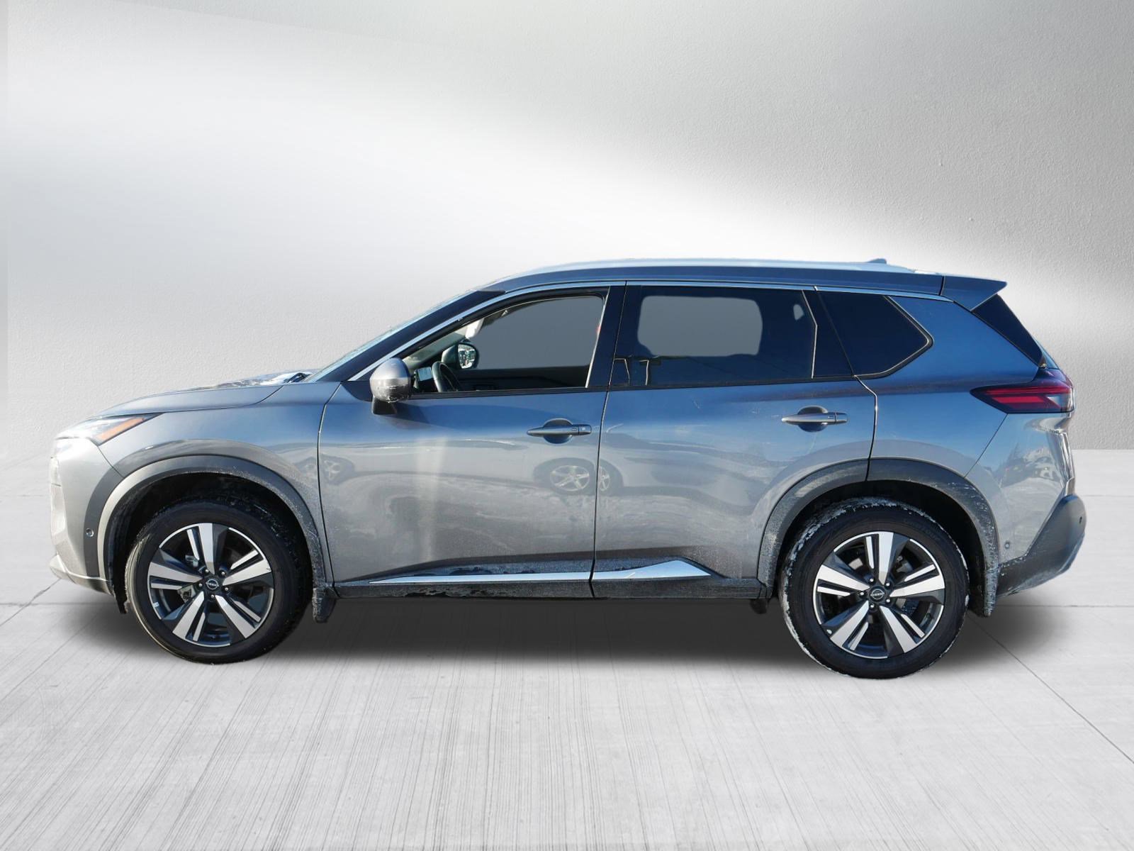 Certified 2022 Nissan Rogue SL w/ SL Premium Package image 4