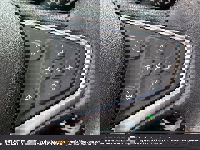 Used 2018 Chevrolet Equinox Premier image 15