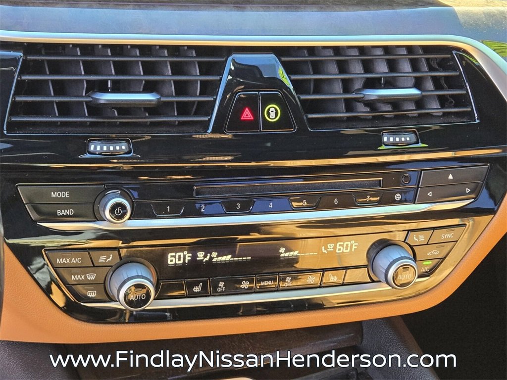 Used 2019 BMW 540i w/ Convenience Package image 25