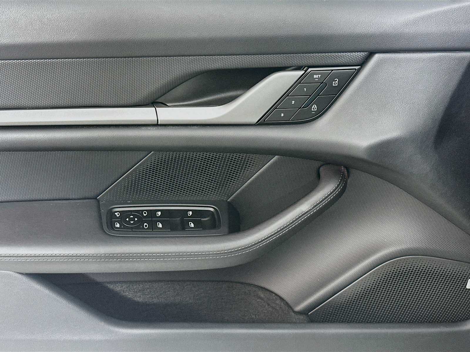 Certified 2025 Porsche Taycan RWD image 11