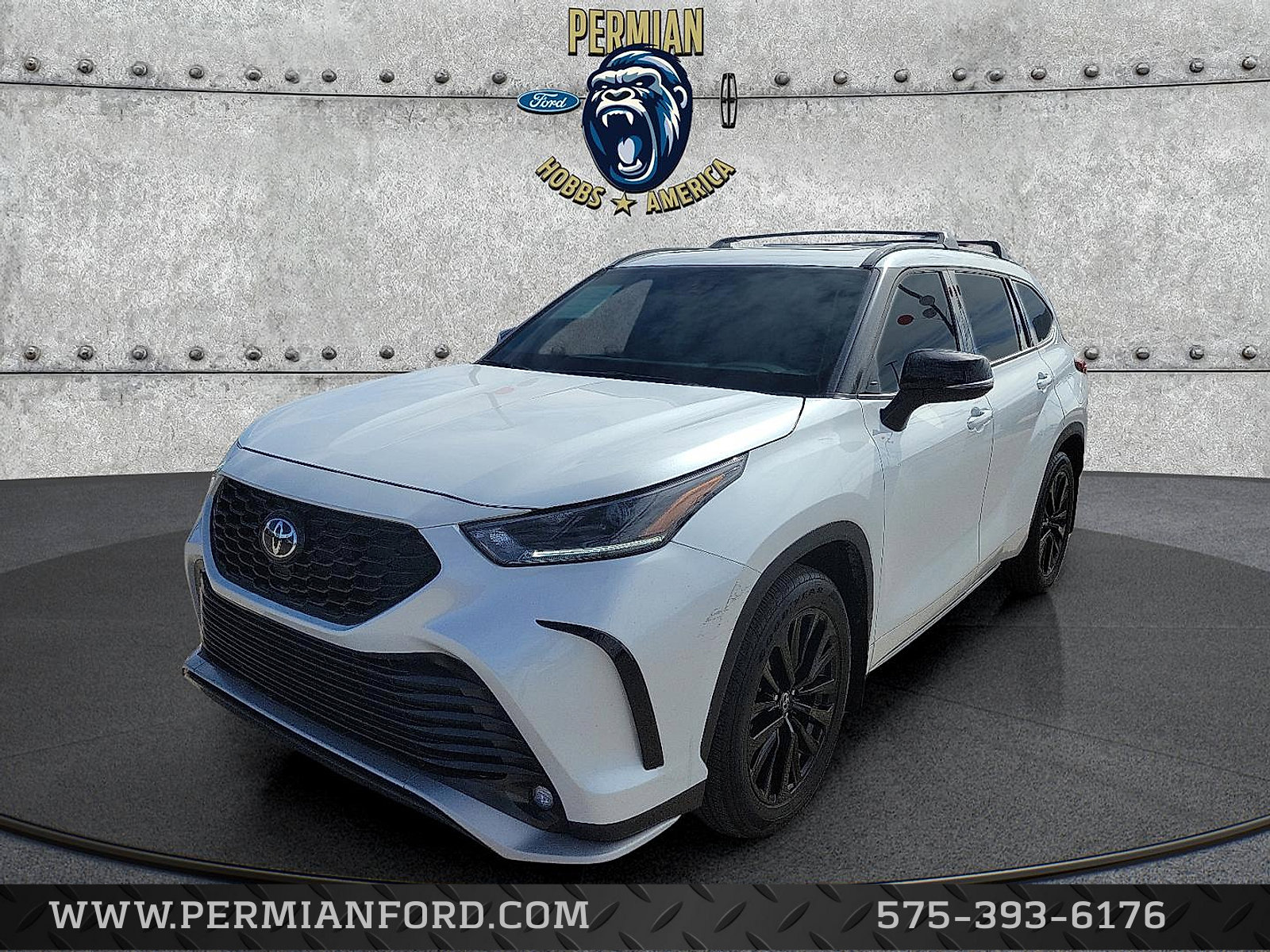 Used 2022 Toyota Highlander XSE