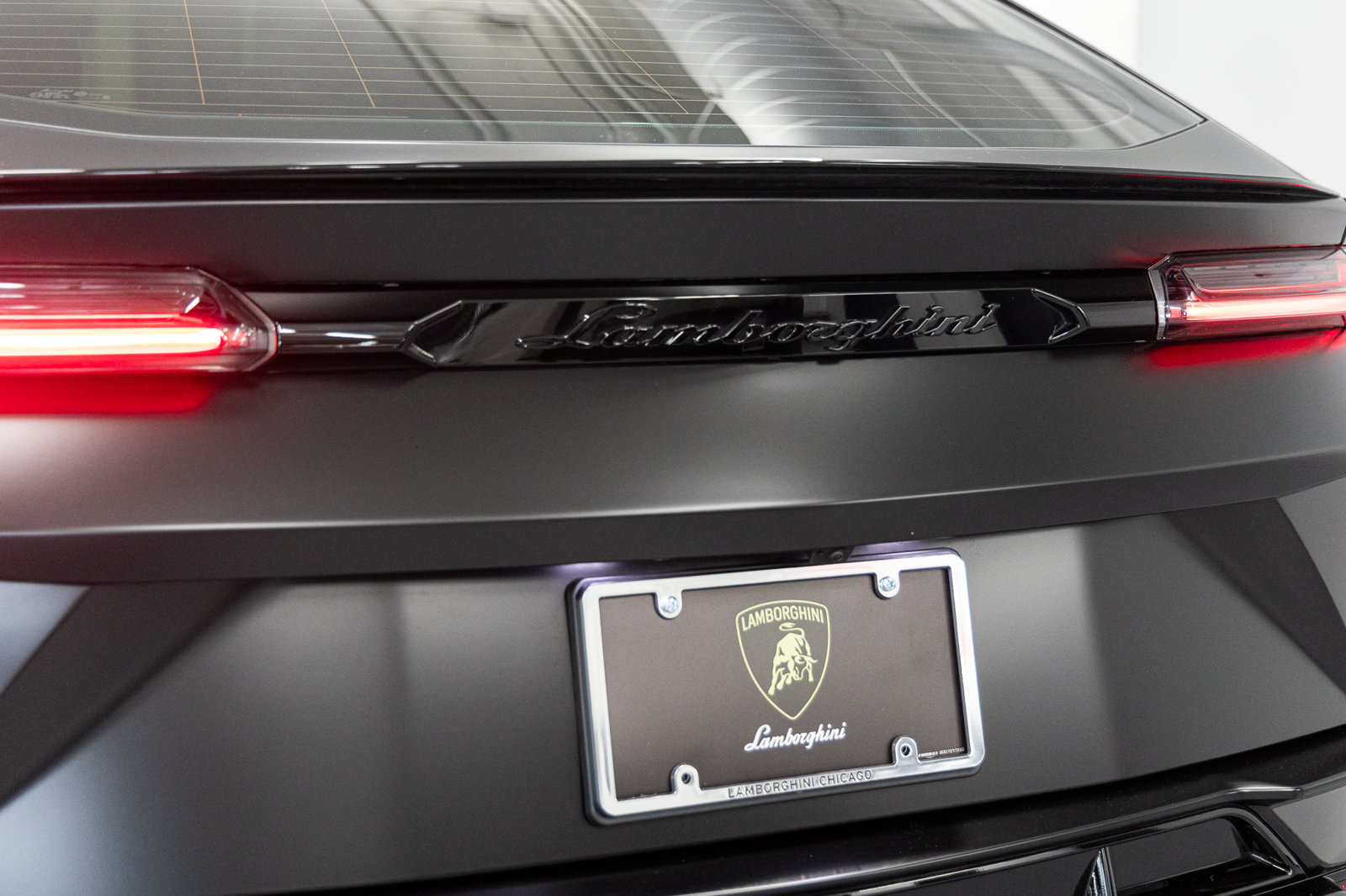 Used 2024 Lamborghini Urus S AWD/4WD image 24