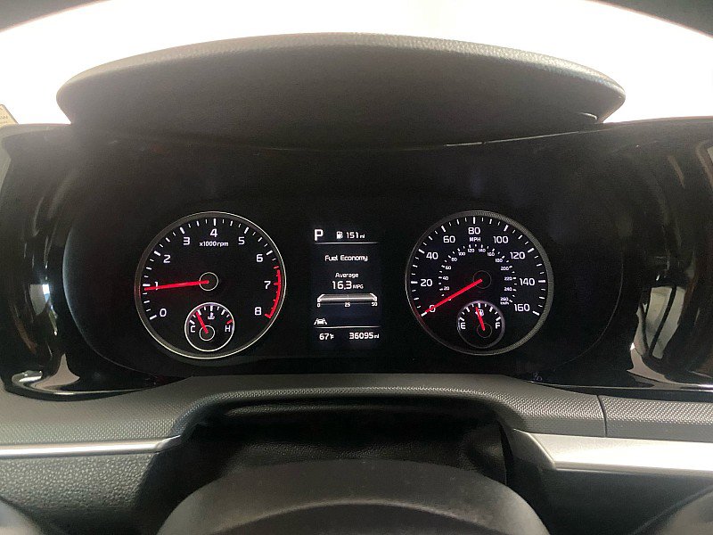 Used 2022 Kia K5 LX image 18