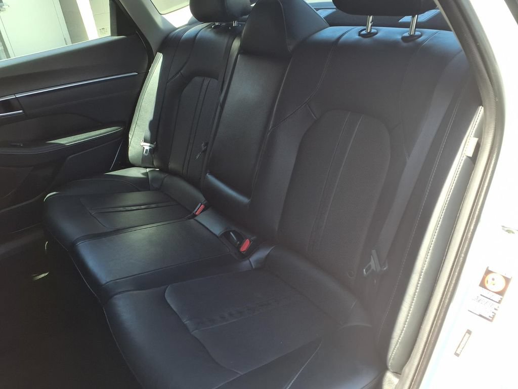 Used 2021 Hyundai Sonata Limited FWD image 22