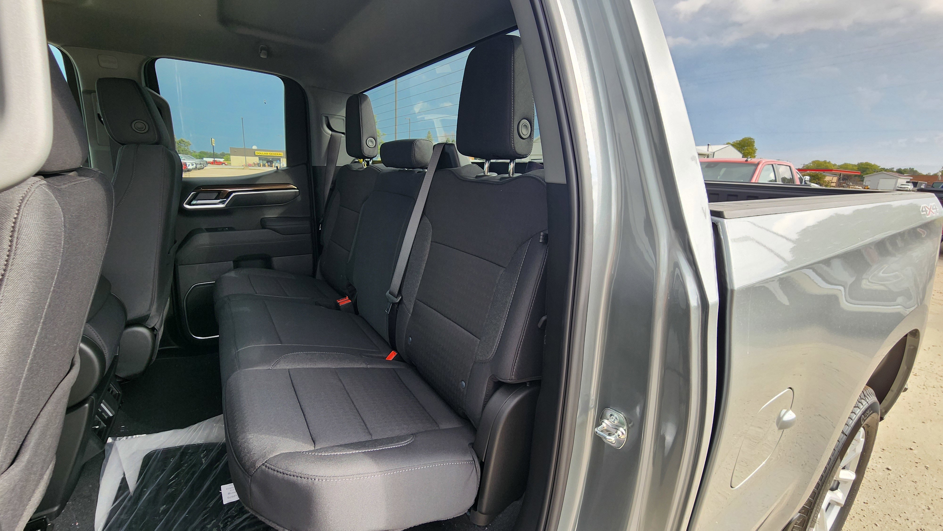 New 2026 Chevrolet Silverado 1500 LT image 19