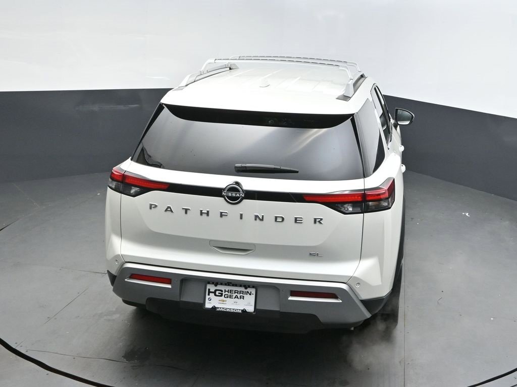 Used 2024 Nissan Pathfinder SL image 35