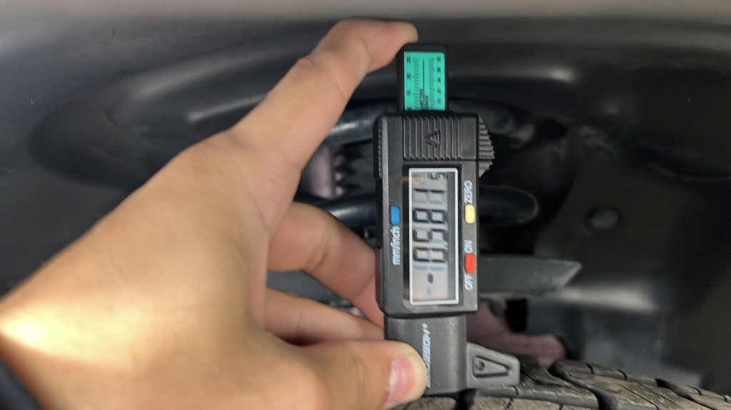 Used 2020 Jeep Cherokee Latitude Plus AWD/4WD image 42