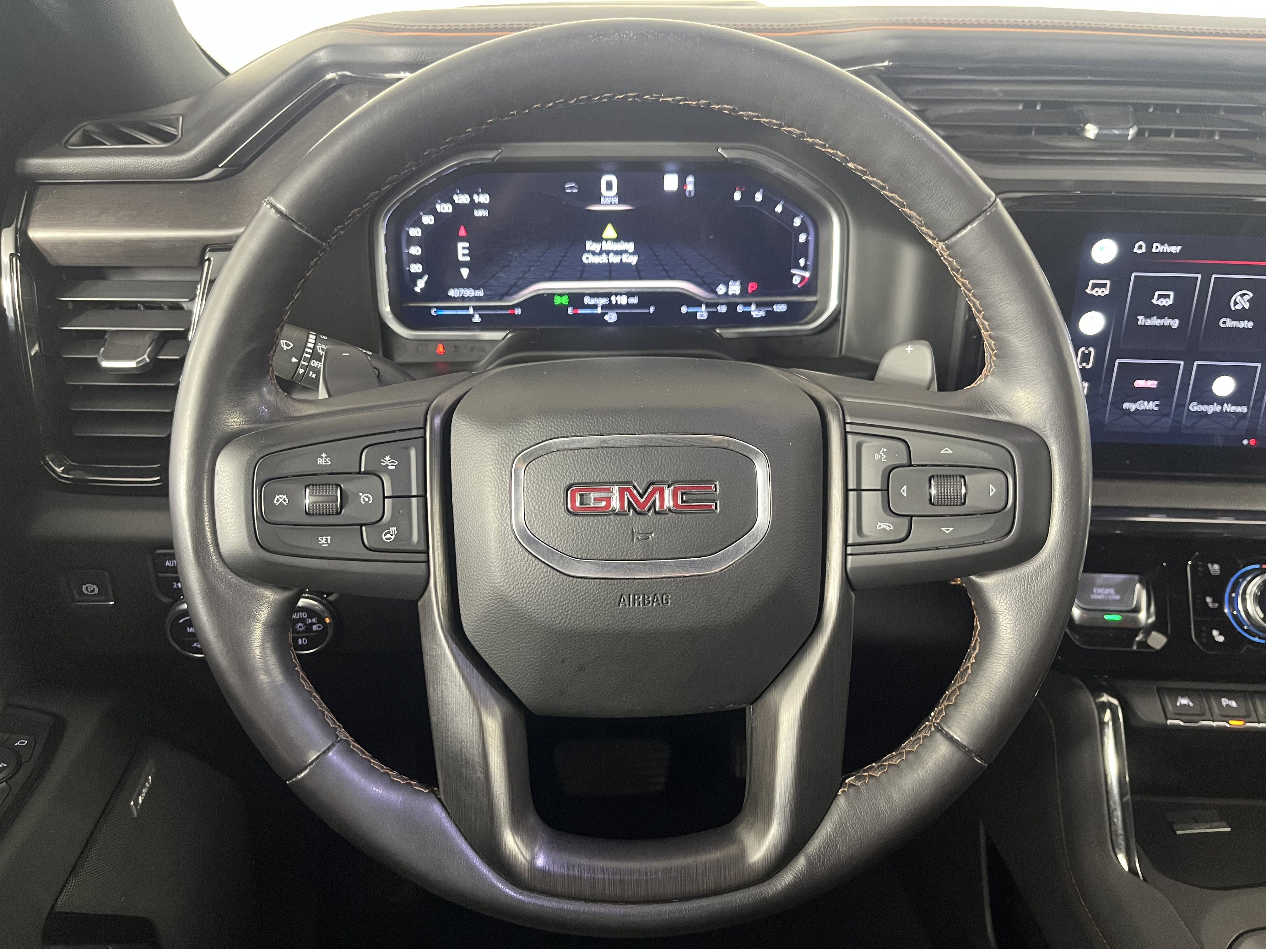 Used 2022 GMC Sierra 1500 AT4 w/ AT4 Premium Package image 12