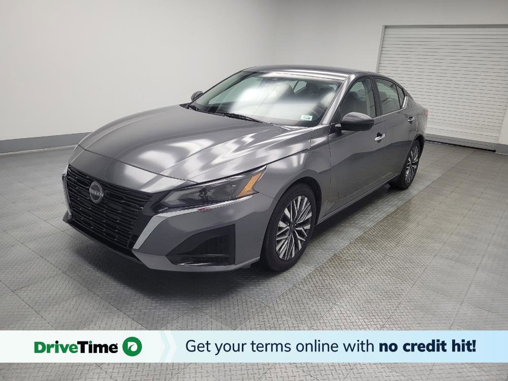Used 2024 Nissan Altima 2.5 SV image 1