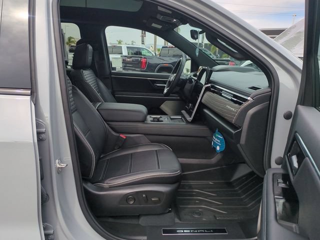 Certified 2026 GMC Sierra EV Denali AWD/4WD image 28
