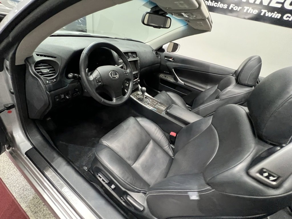 Used 2010 Lexus IS 350C image 21