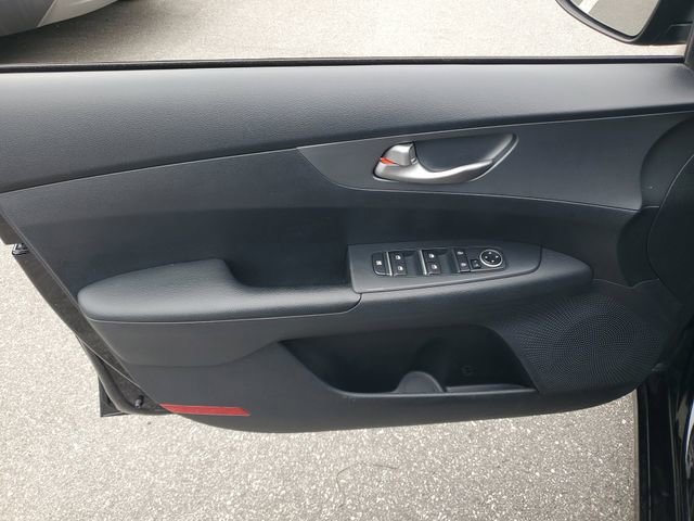 Used 2021 Kia Forte LXS image 12