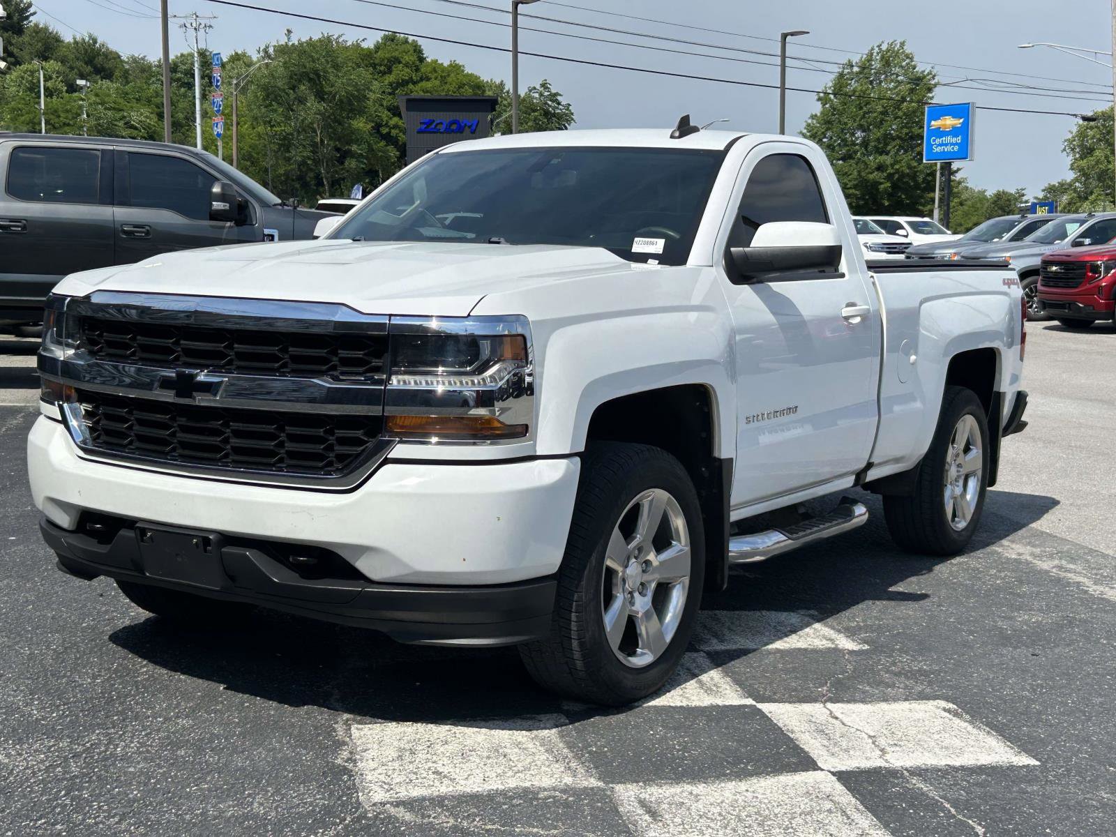 Used 2017 Chevrolet Silverado 1500 W/T AWD/4WD image 7