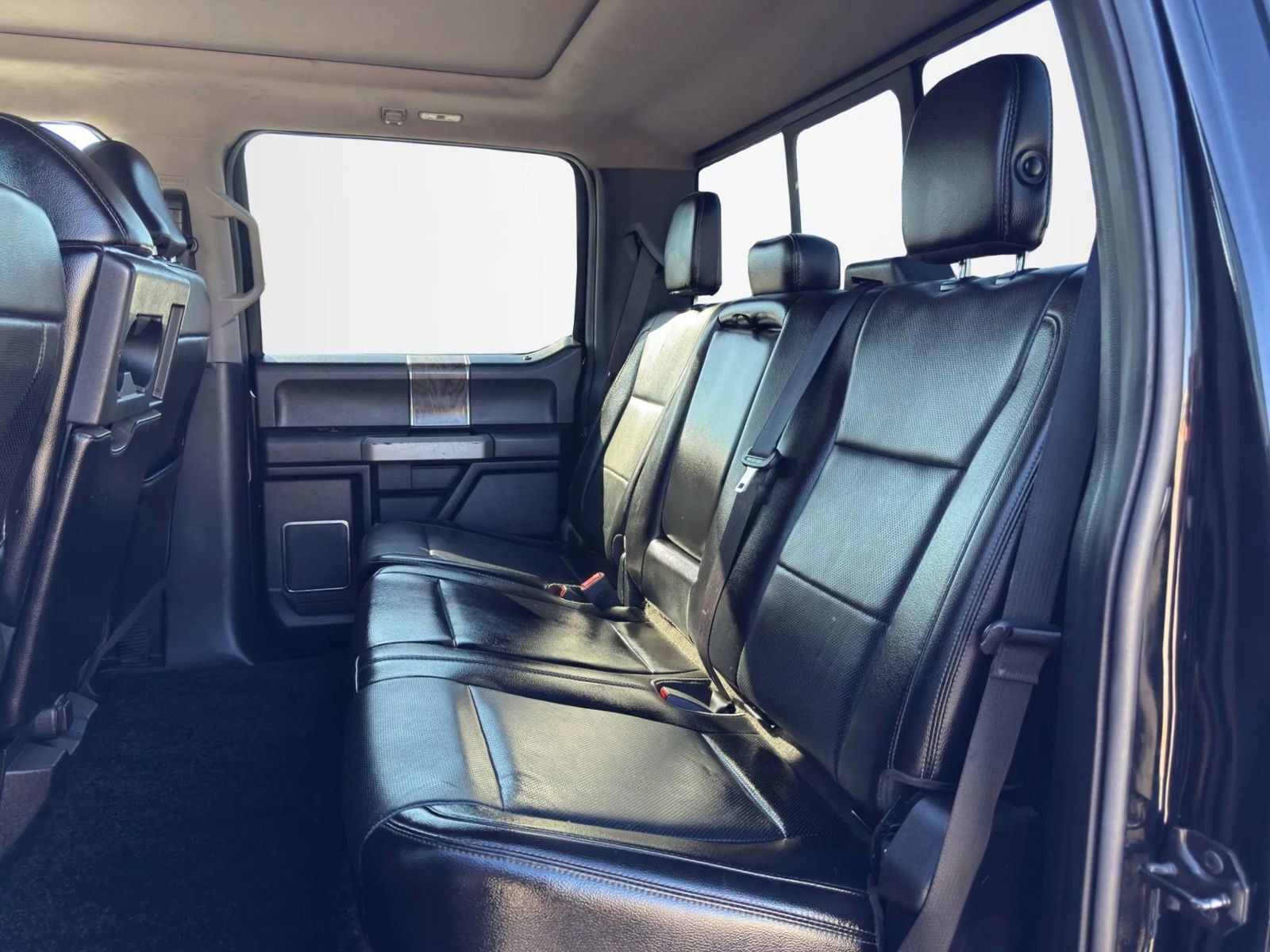 Used 2018 Ford F350 Lariat w/ Camper Package AWD/4WD image 22