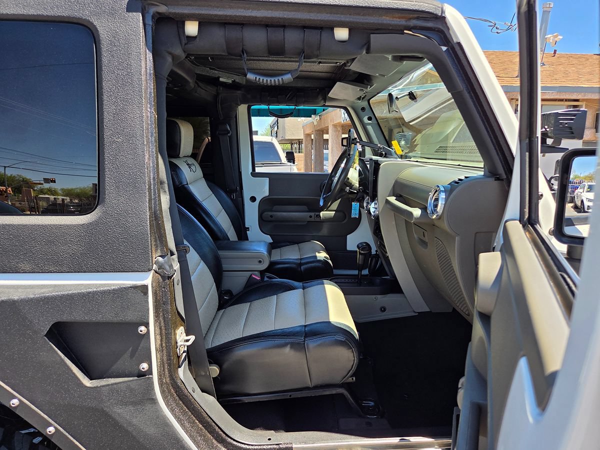 Used 2008 Jeep Wrangler Rubicon w/ PWR Convenience Group AWD/4WD image 39