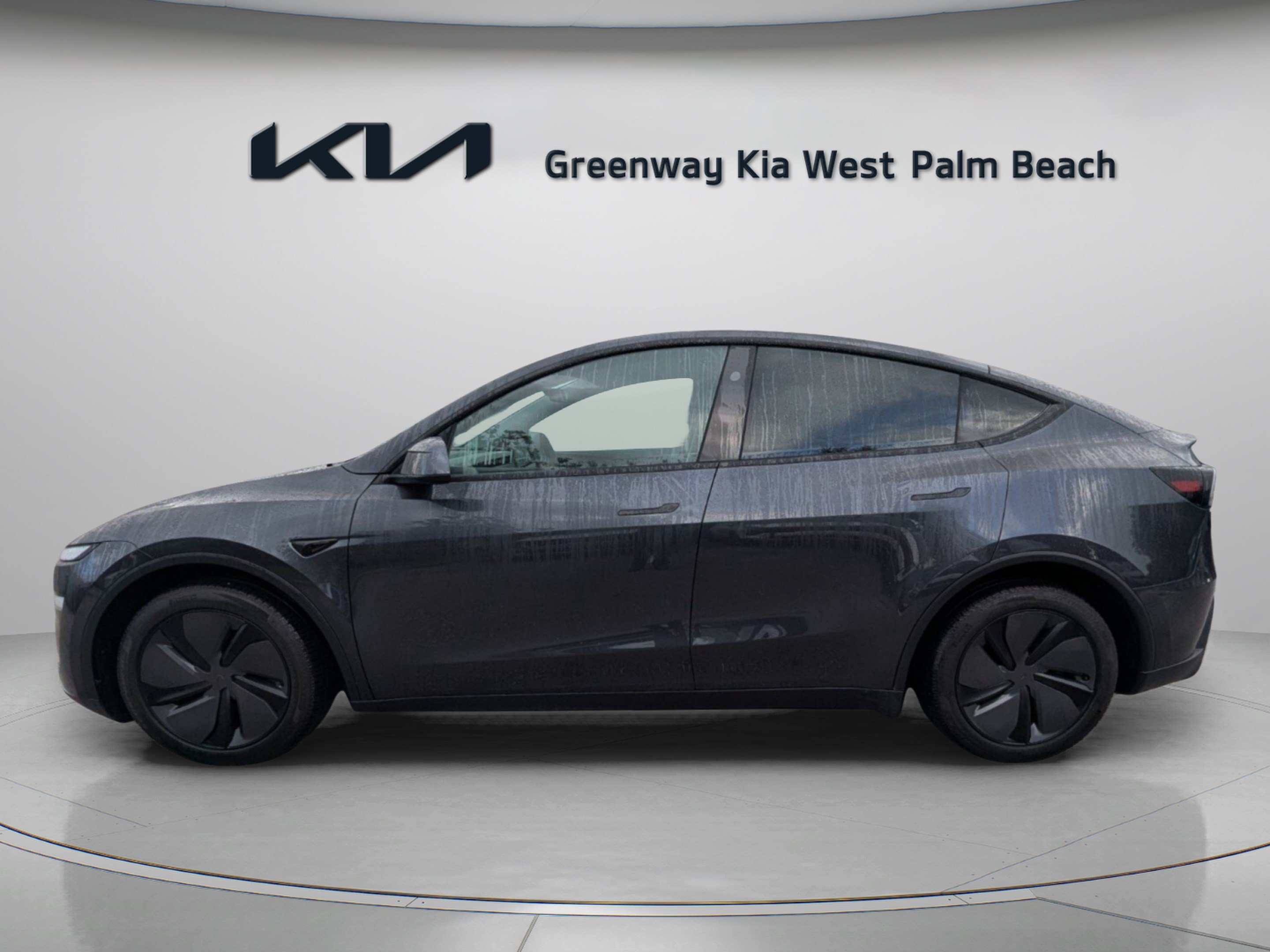 Used 2026 Tesla Model Y Long Range AWD/4WD image 4