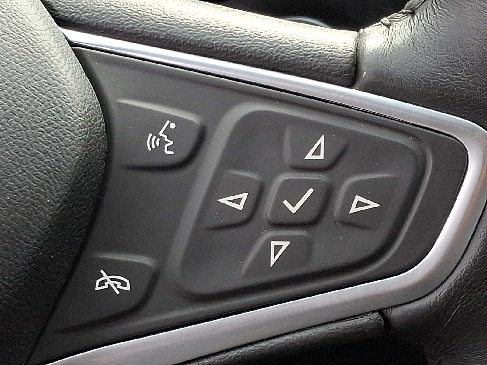 Used 2022 Chevrolet Malibu RS FWD image 22