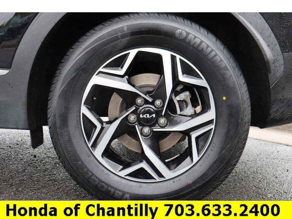 Used 2023 Kia Sportage LX image 31