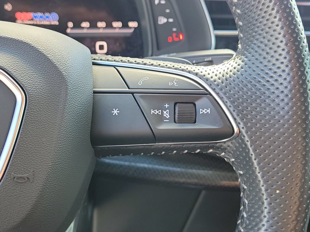 Used 2020 Audi SQ8 Prestige w/ Prestige Package AWD/4WD image 18