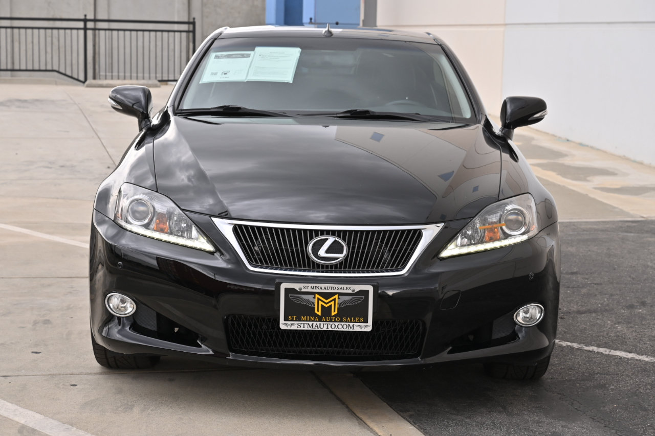 Used 2012 Lexus IS 350C w/ Luxury Pkg RWD image 16