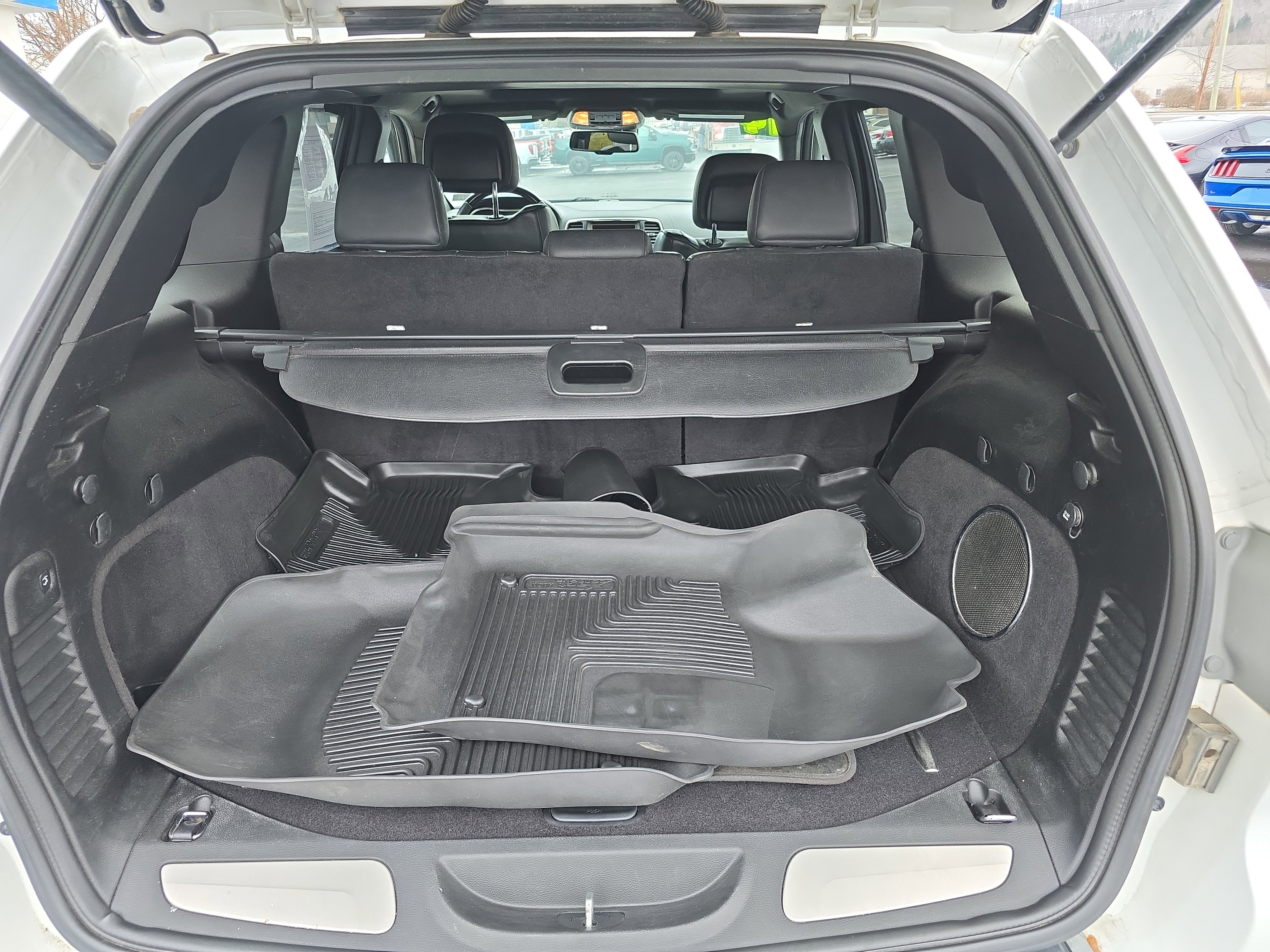 Used 2014 Jeep Grand Cherokee Summit image 5