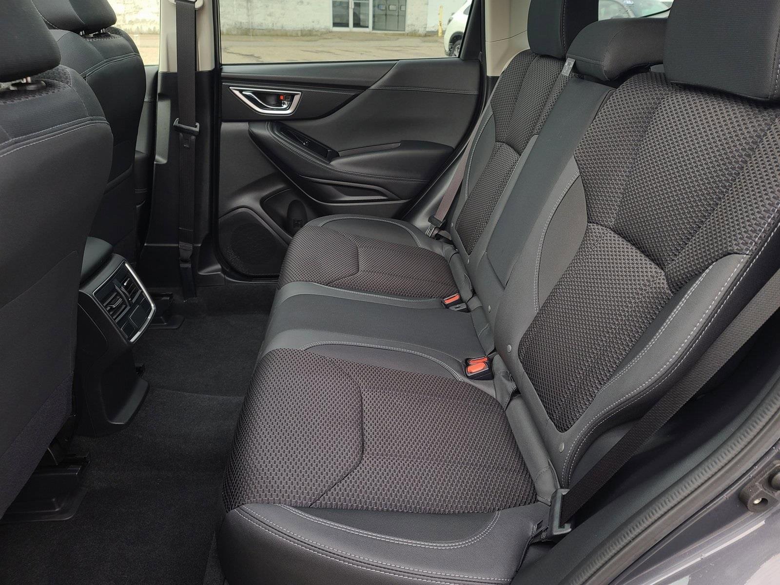 Used 2020 Subaru Forester Premium image 13