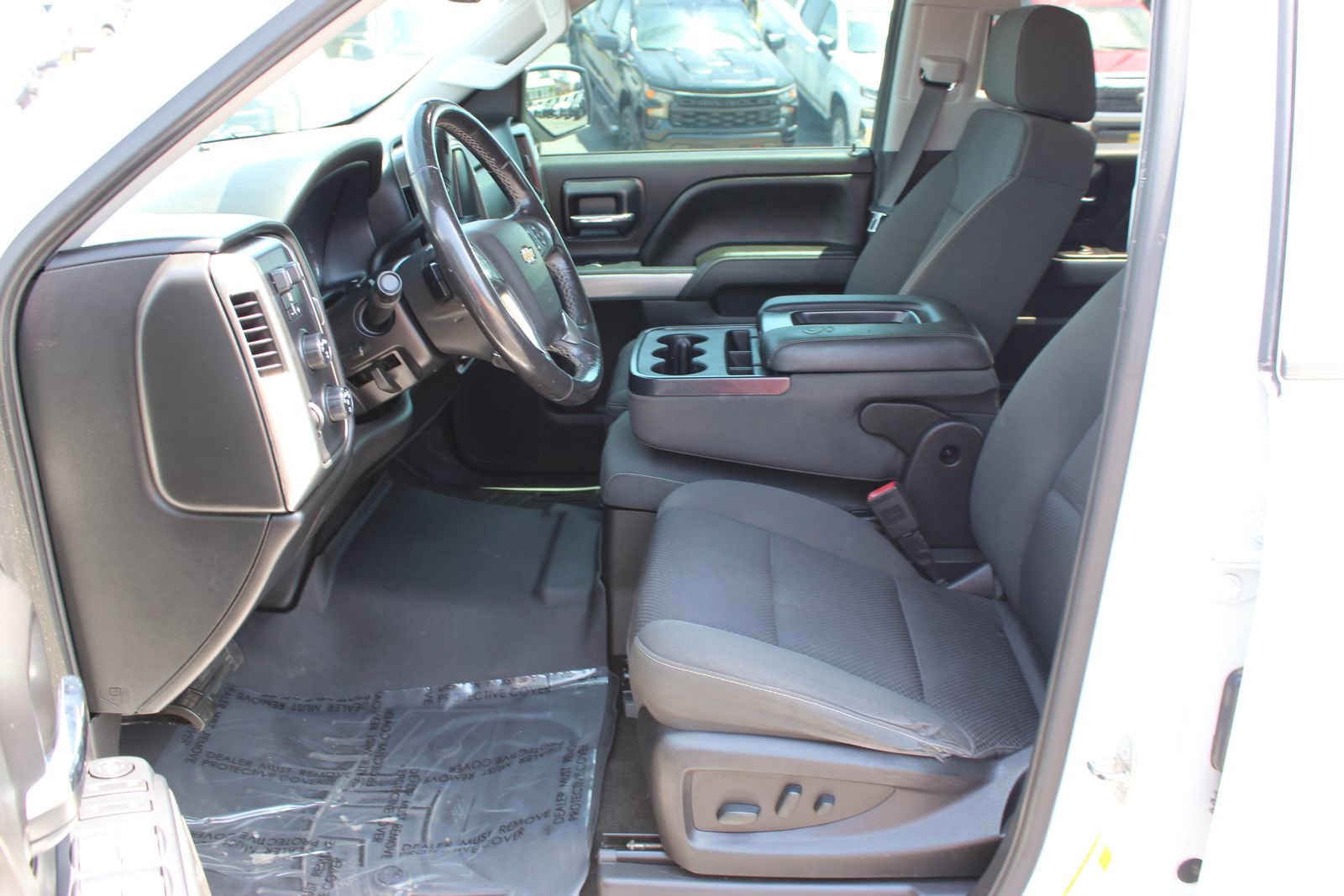 Used 2018 Chevrolet Silverado 1500 LT w/ All Star Edition AWD/4WD image 11