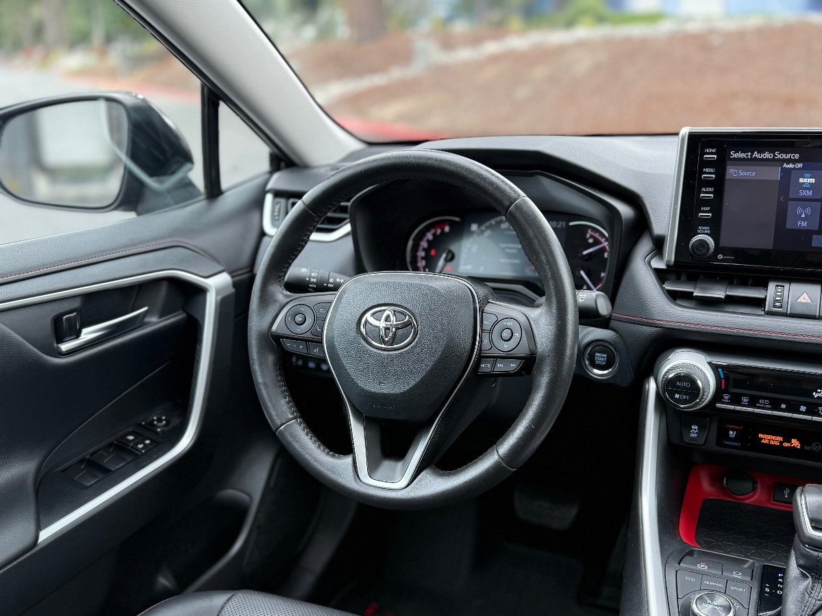 Used 2020 Toyota RAV4 TRD Off-Road w/ TRD Off-Road Weather Package AWD/4WD image 16