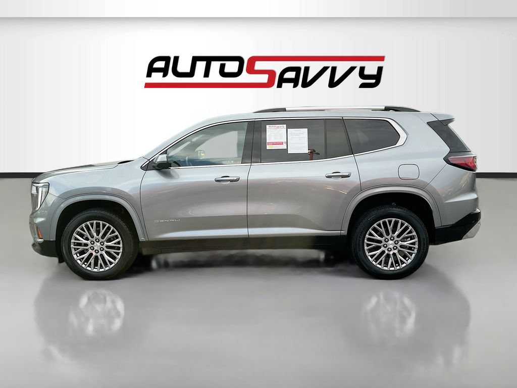 Used 2026 GMC Acadia Denali AWD/4WD image 4