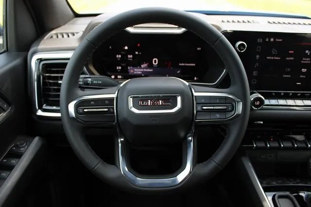 New 2025 GMC Canyon Elevation w/ Convenience Package image 21